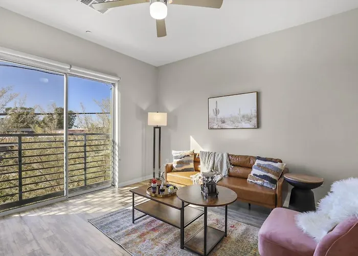 Apartment Paradise Cozysuites Under The Palms With Jacuzzi 18 Phoenix